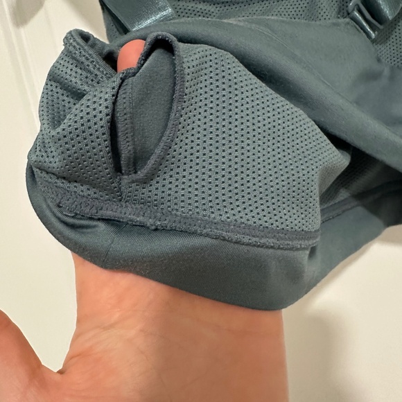 Reebok Women’s Medium Sports Bra Slate Blue Convertible Straps - Picture 4 of 7